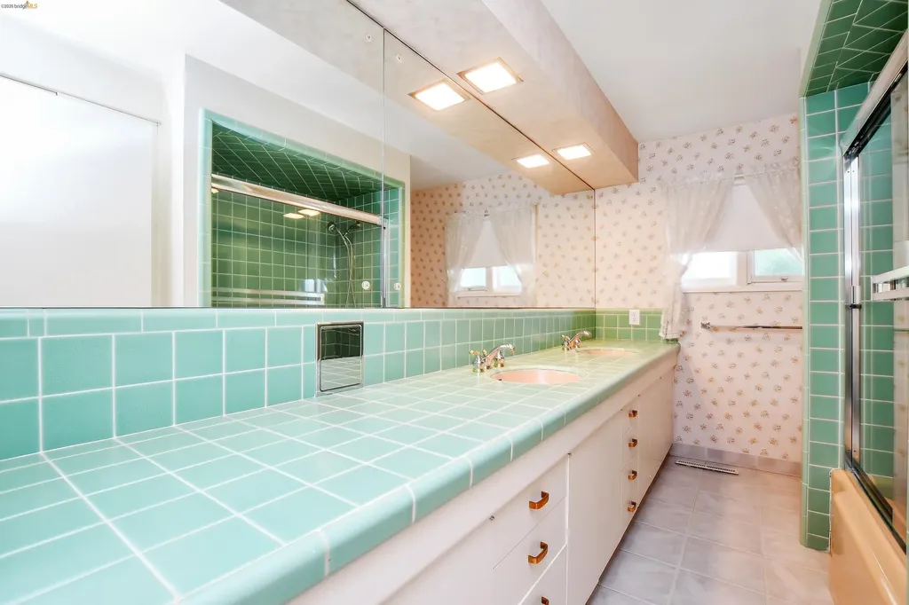 227 Pueblo Drive Pittsburg CA 94565