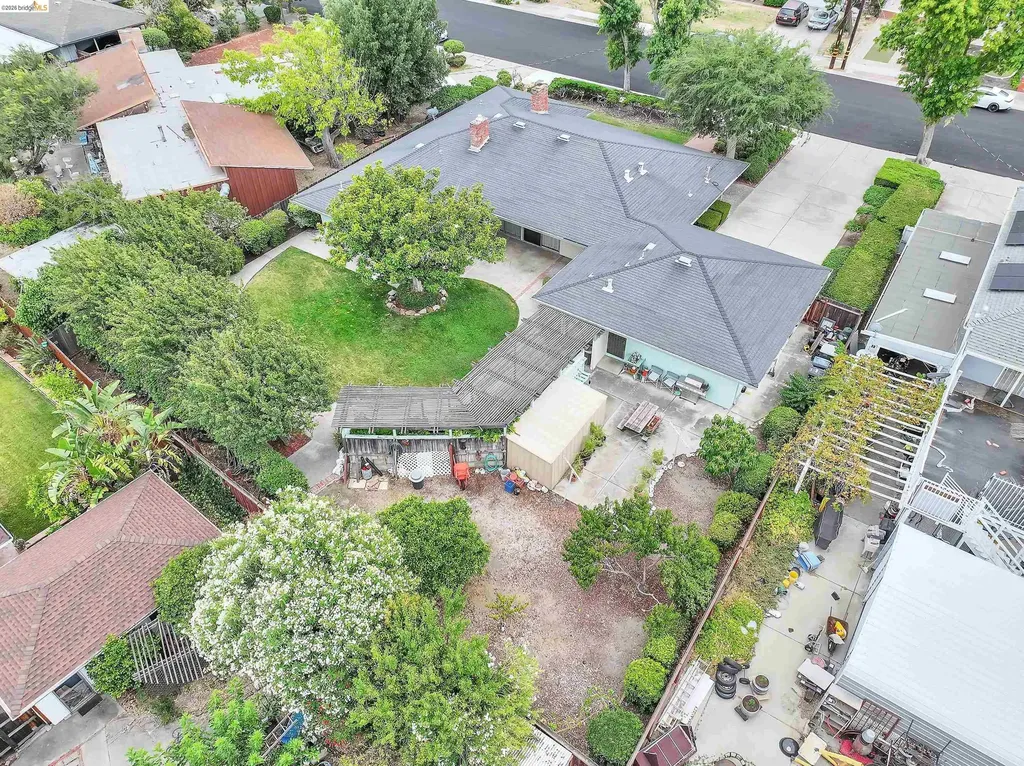 227 Pueblo Drive Pittsburg CA 94565