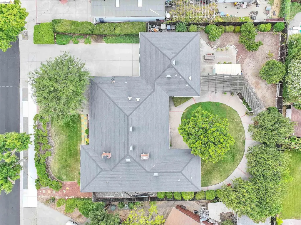 227 Pueblo Drive Pittsburg CA 94565