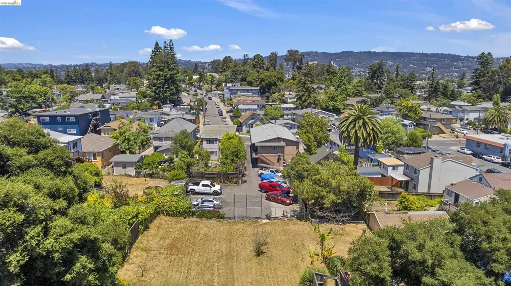 2529 27th Street Oakland CA 94601