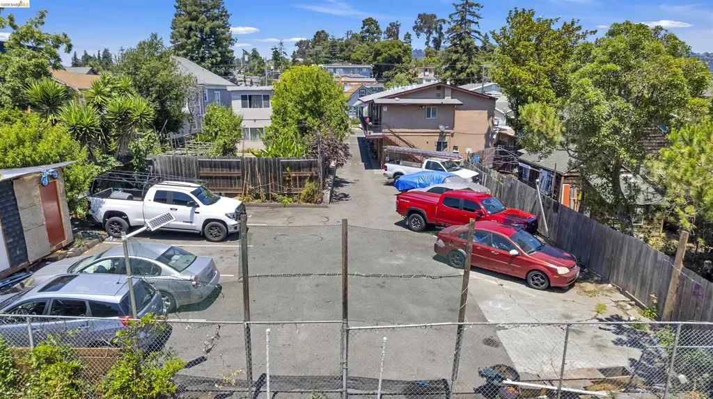 2529 27th Street Oakland CA 94601