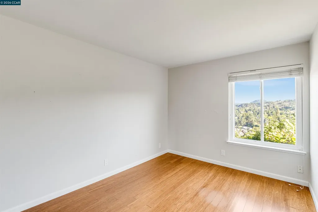 640 Skyline Drive Martinez CA 94553