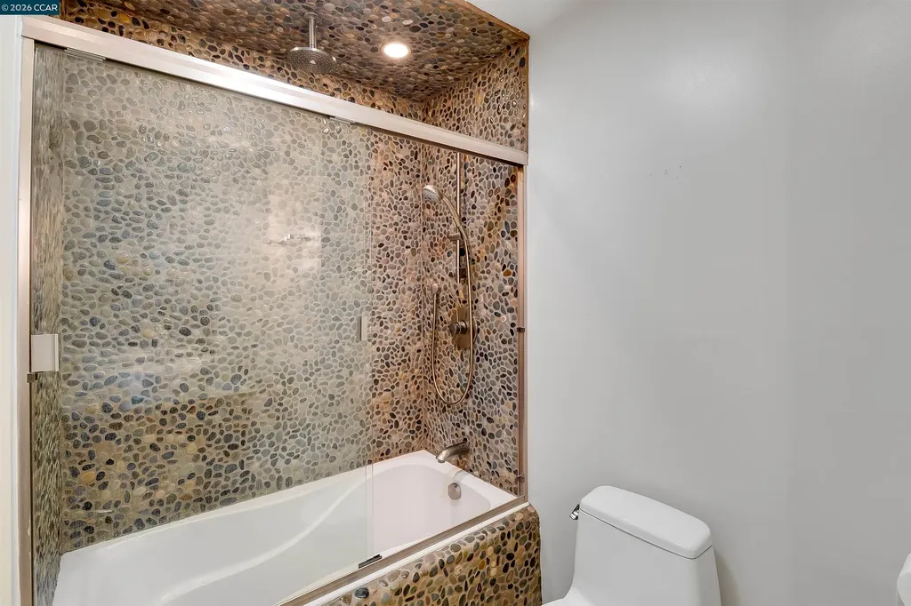 640 Skyline Drive Martinez CA 94553