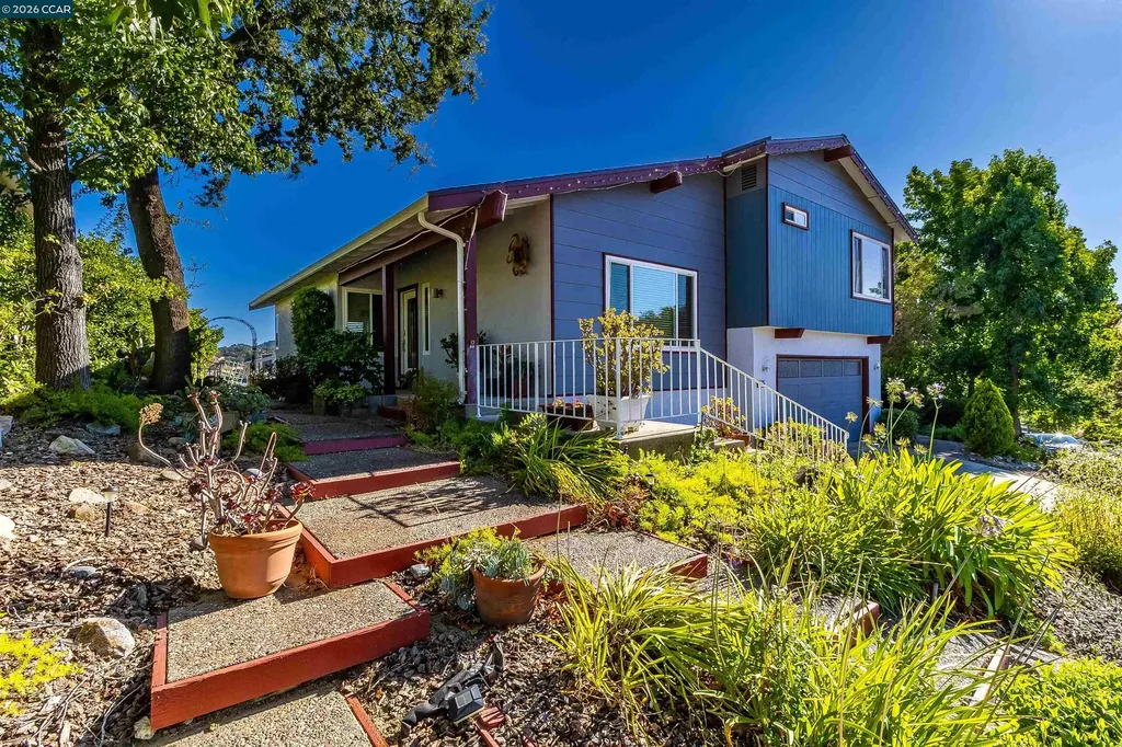 640 Skyline Drive Martinez CA 94553