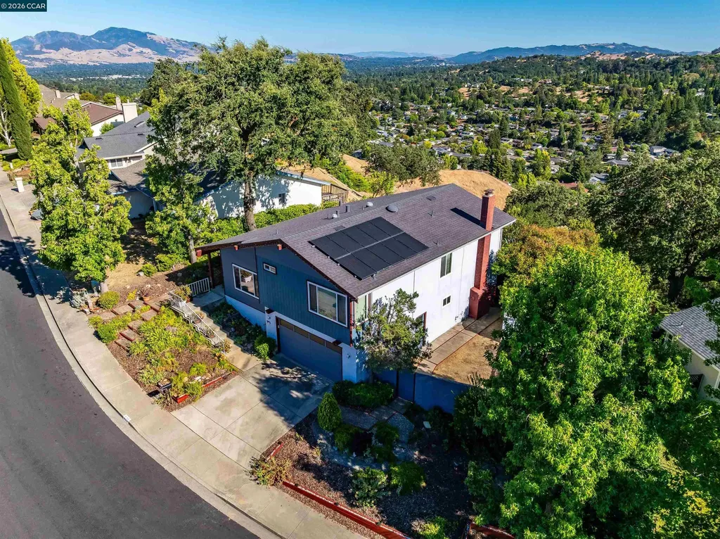 640 Skyline Drive Martinez CA 94553