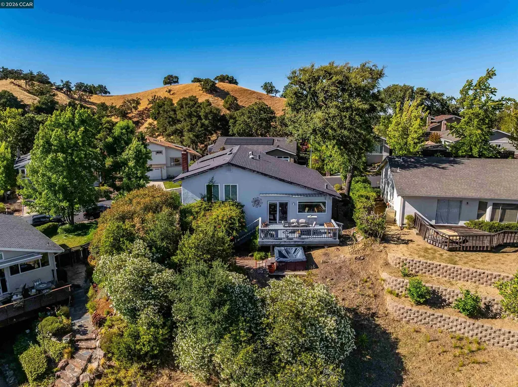 640 Skyline Drive Martinez CA 94553