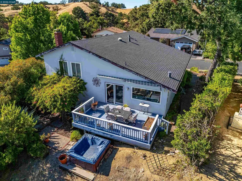 640 Skyline Drive Martinez CA 94553