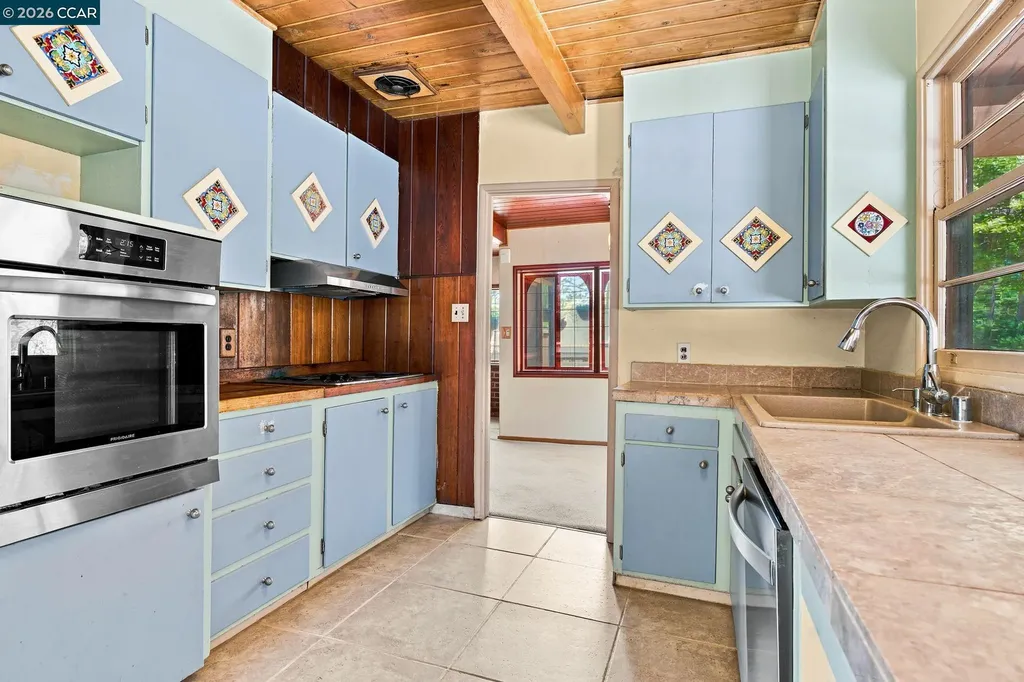 890 Holly Hill Drive Walnut Creek CA 94596