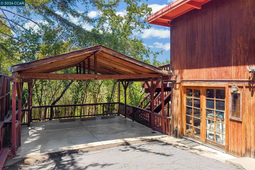 890 Holly Hill Drive Walnut Creek CA 94596