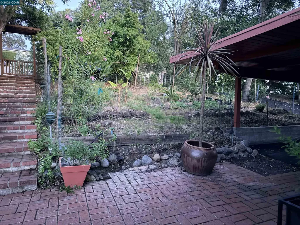 890 Holly Hill Drive Walnut Creek CA 94596