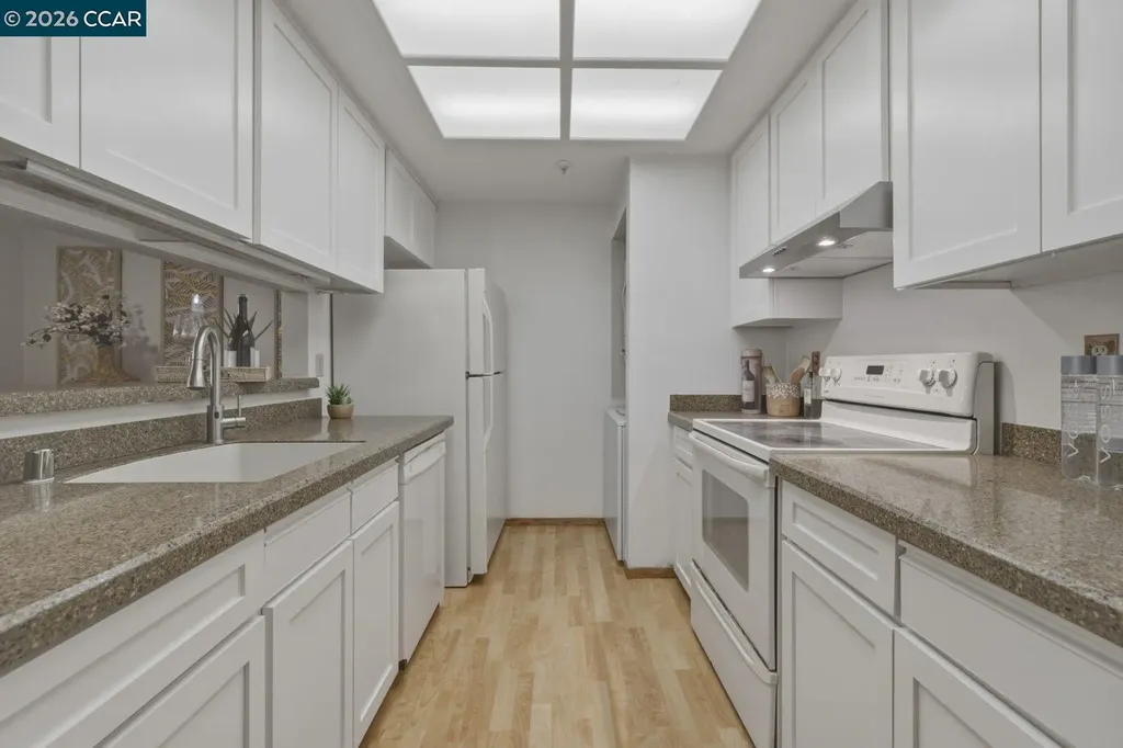 2597 Oak Road Walnut Creek CA 94597