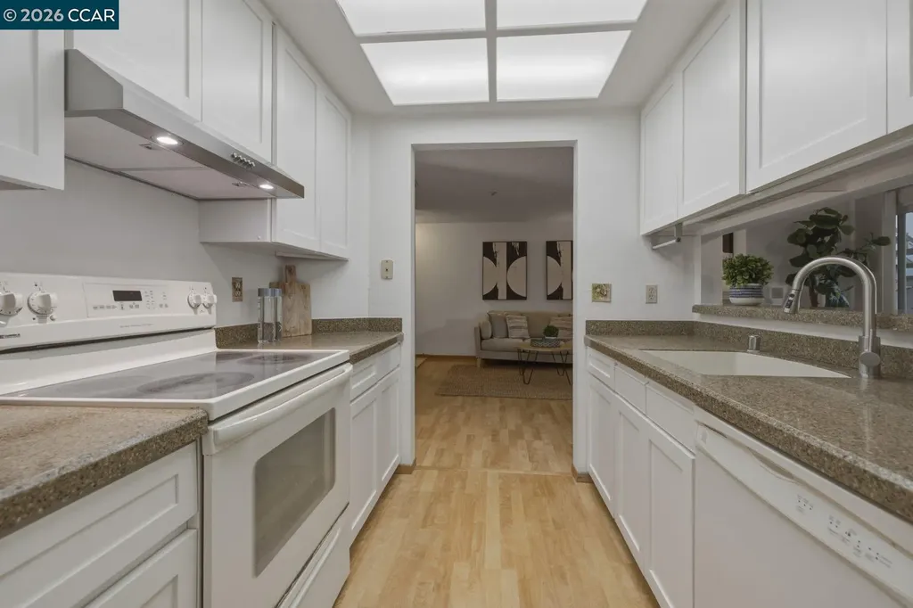 2597 Oak Road Walnut Creek CA 94597