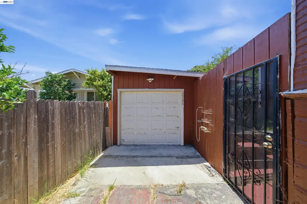 5129 Ygnacio Avenue Oakland CA 94601