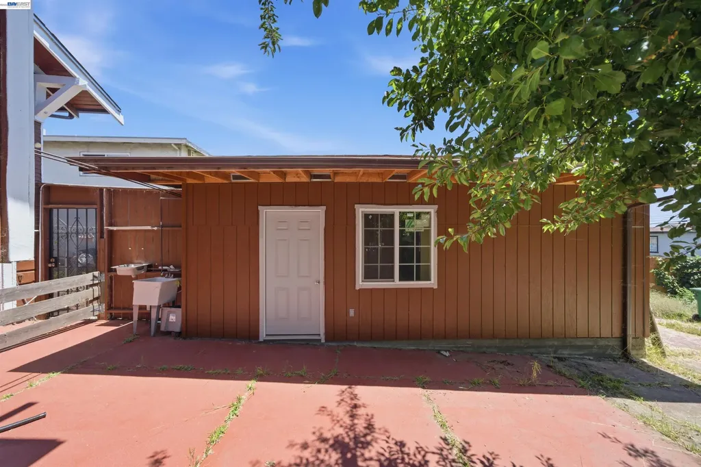 5129 Ygnacio Avenue Oakland CA 94601