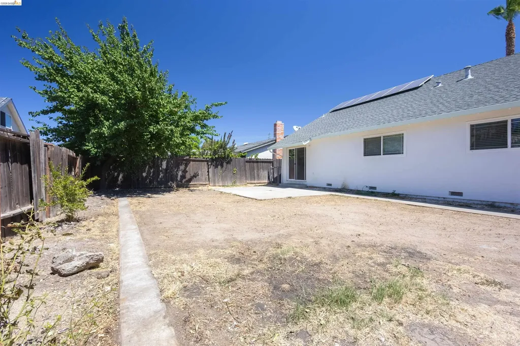 3306 G Street Antioch CA 94509