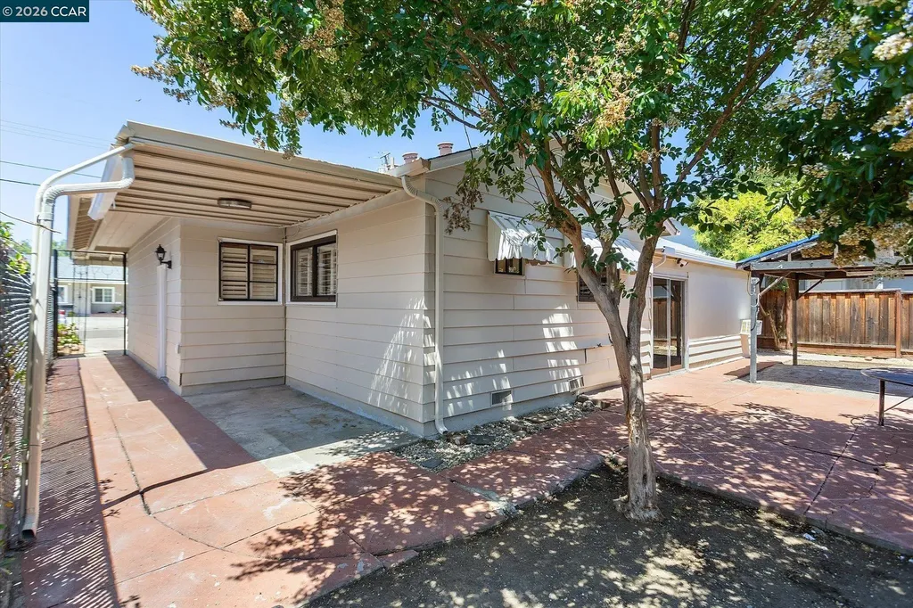 375 Carson Drive Hayward CA 94544