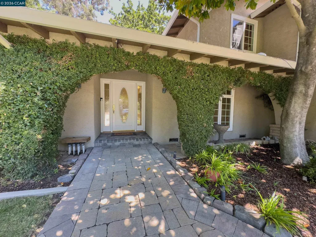 3130 La Playa Court Lafayette CA 94549