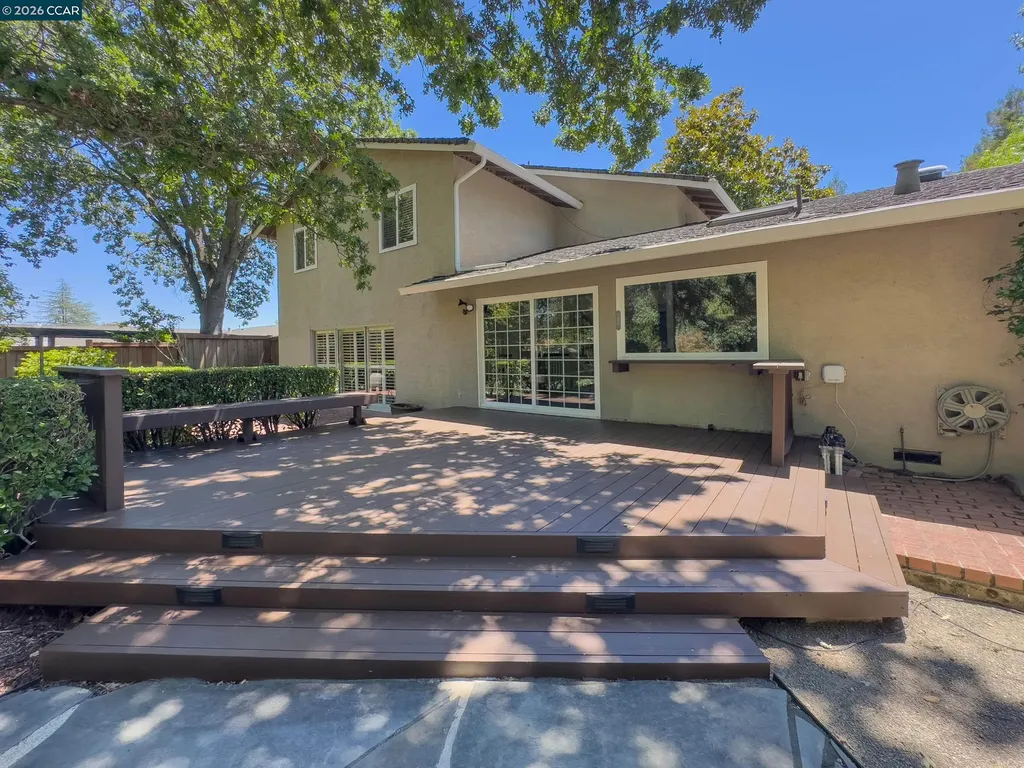 3130 La Playa Court Lafayette CA 94549