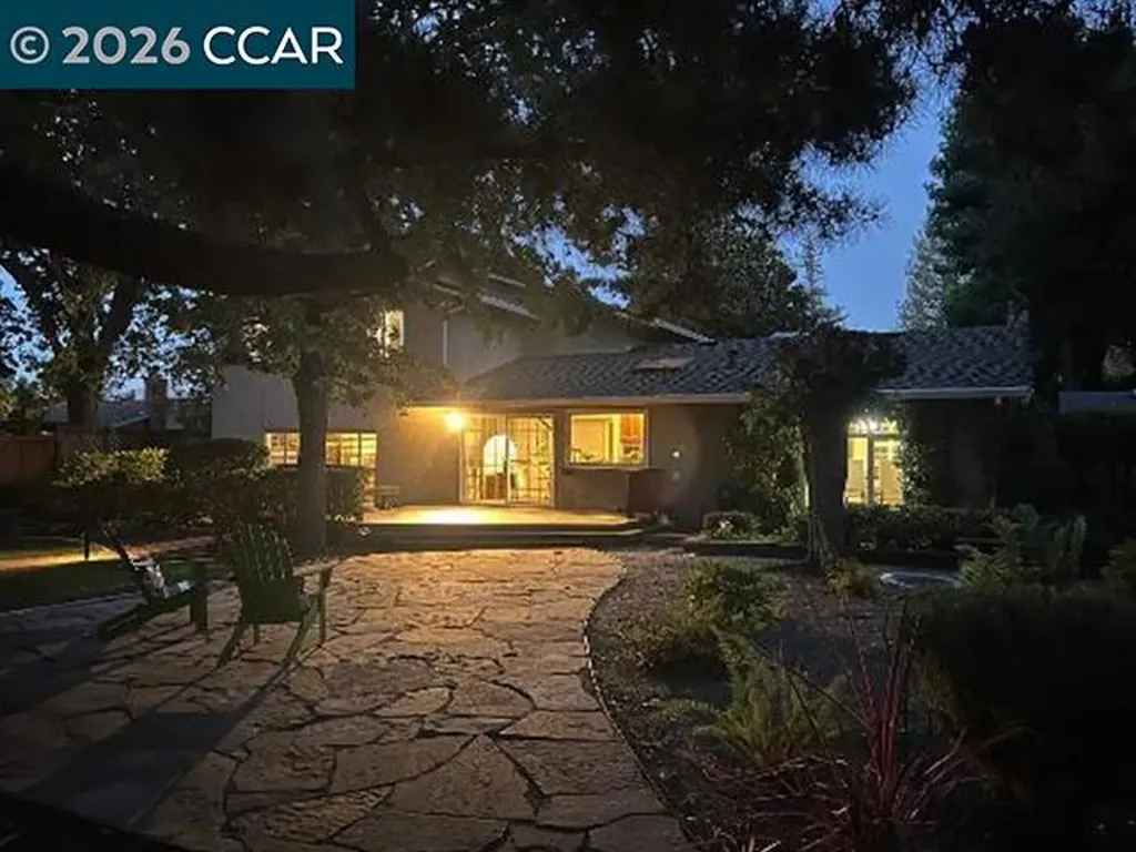 3130 La Playa Court Lafayette CA 94549
