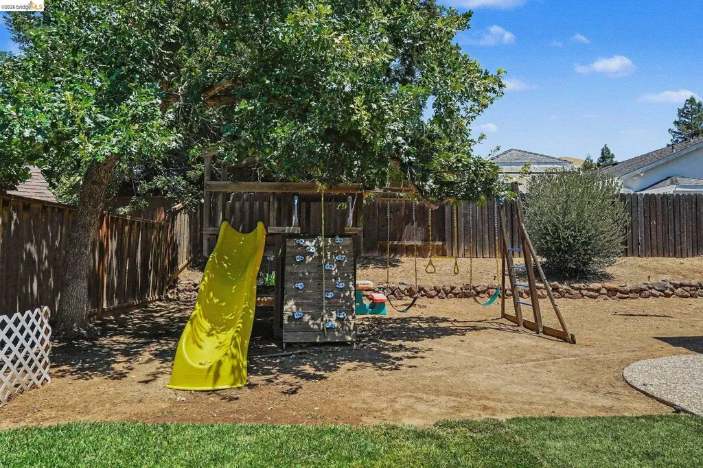 332 Chardonnay Circle Clayton CA 94517