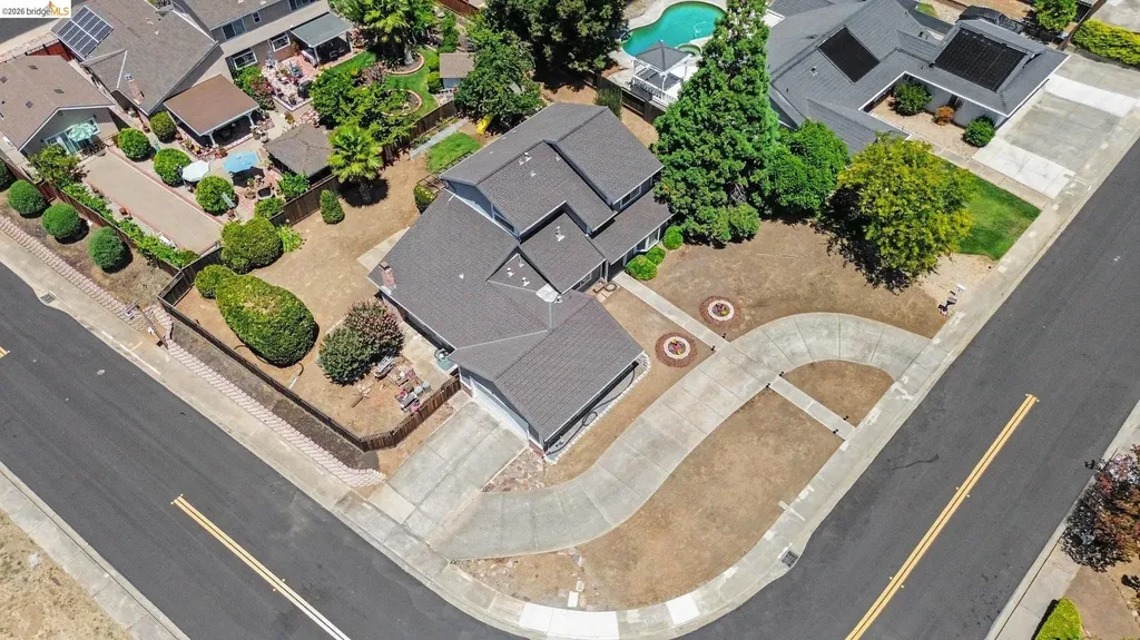 332 Chardonnay Circle Clayton CA 94517