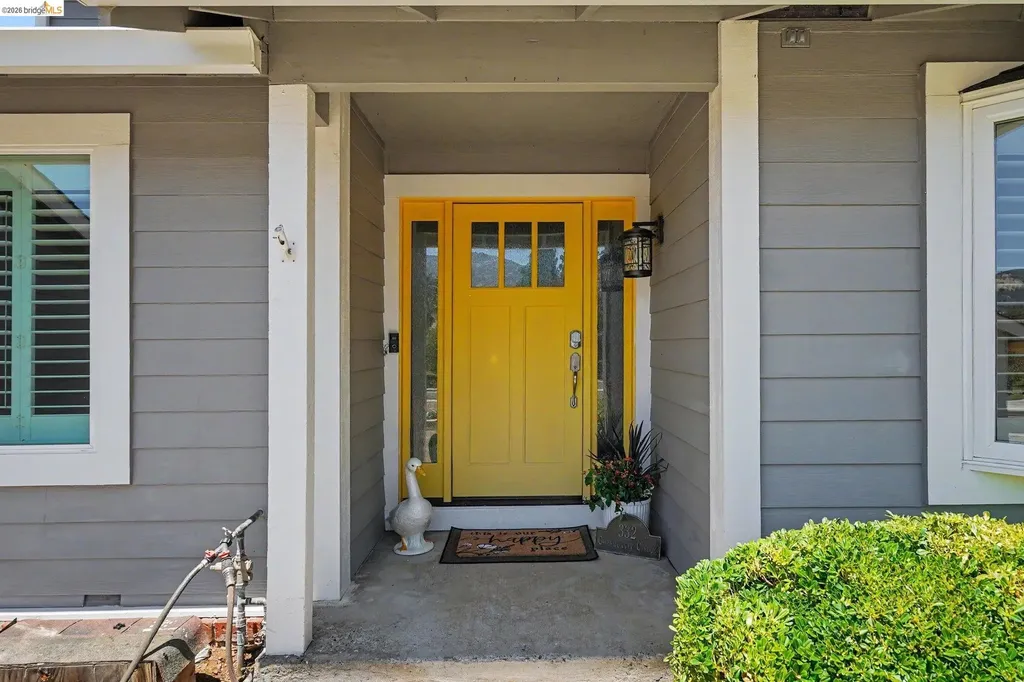 332 Chardonnay Circle Clayton CA 94517