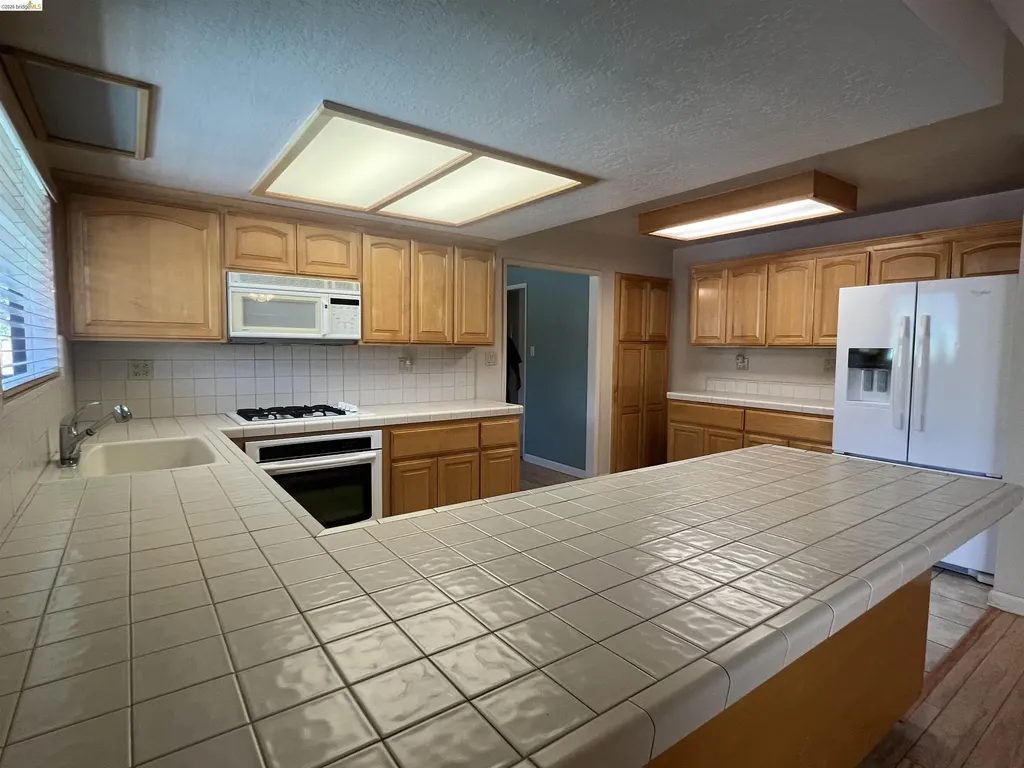 3918 Pebble Drive Antioch CA 94509