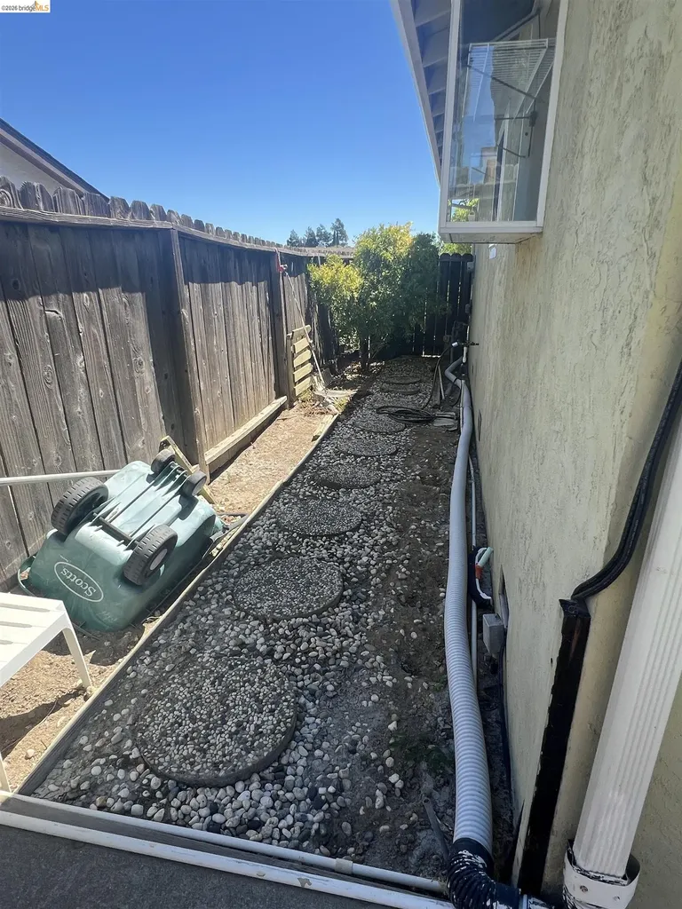 3918 Pebble Drive Antioch CA 94509