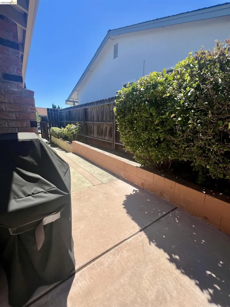 3918 Pebble Drive Antioch CA 94509