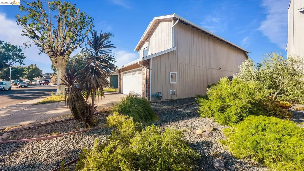 719 Azores Circle Bay Point CA 94565