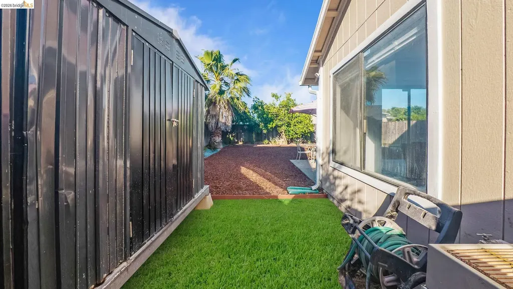 719 Azores Circle Bay Point CA 94565