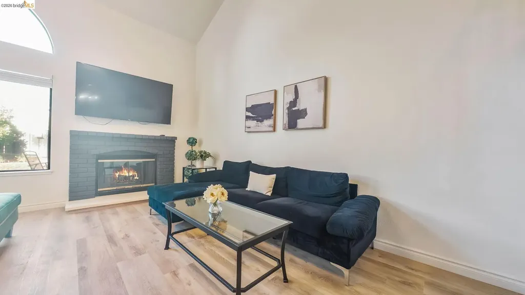 719 Azores Circle Bay Point CA 94565