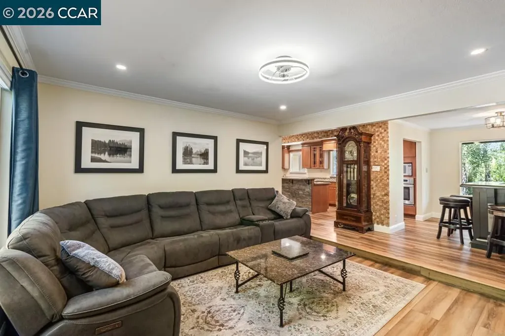 11 Mt Lee Place Clayton CA 94517