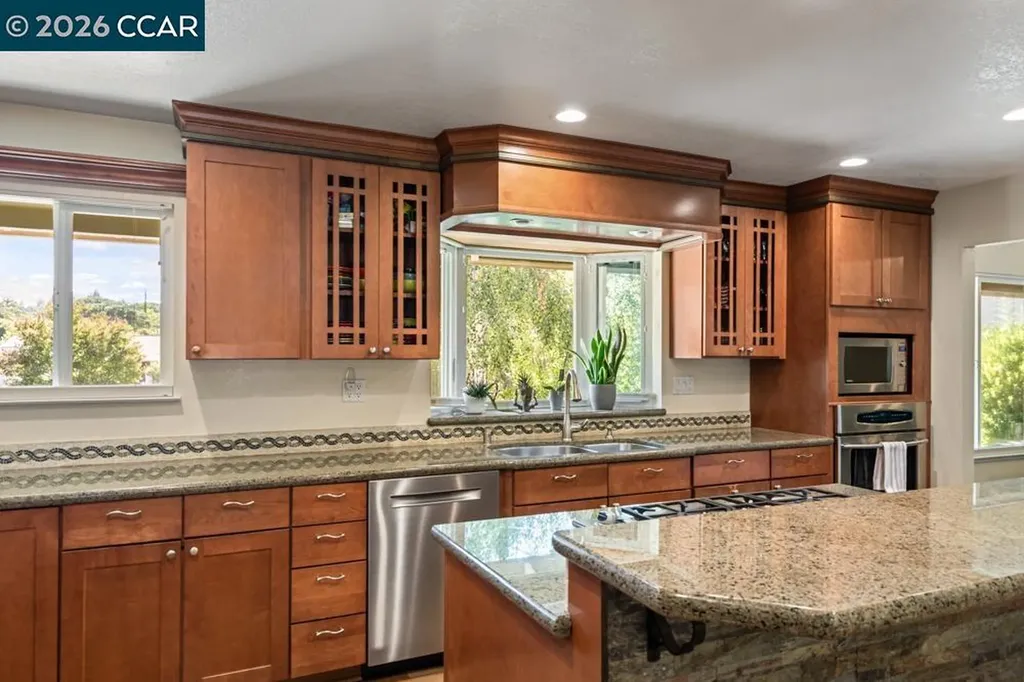 11 Mt Lee Place Clayton CA 94517