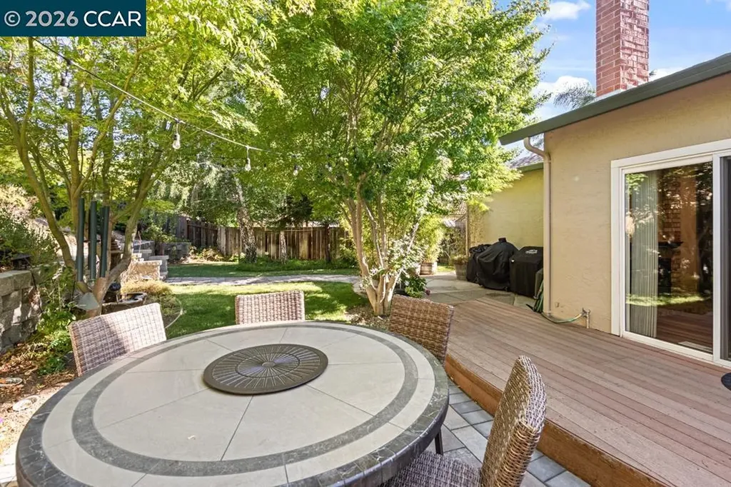 11 Mt Lee Place Clayton CA 94517