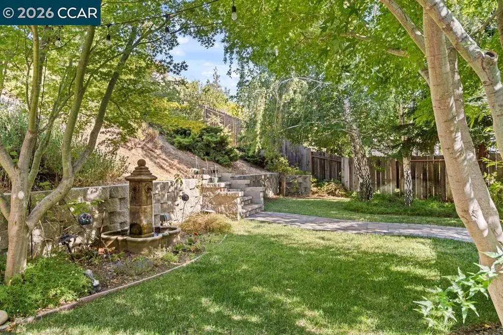 11 Mt Lee Place Clayton CA 94517