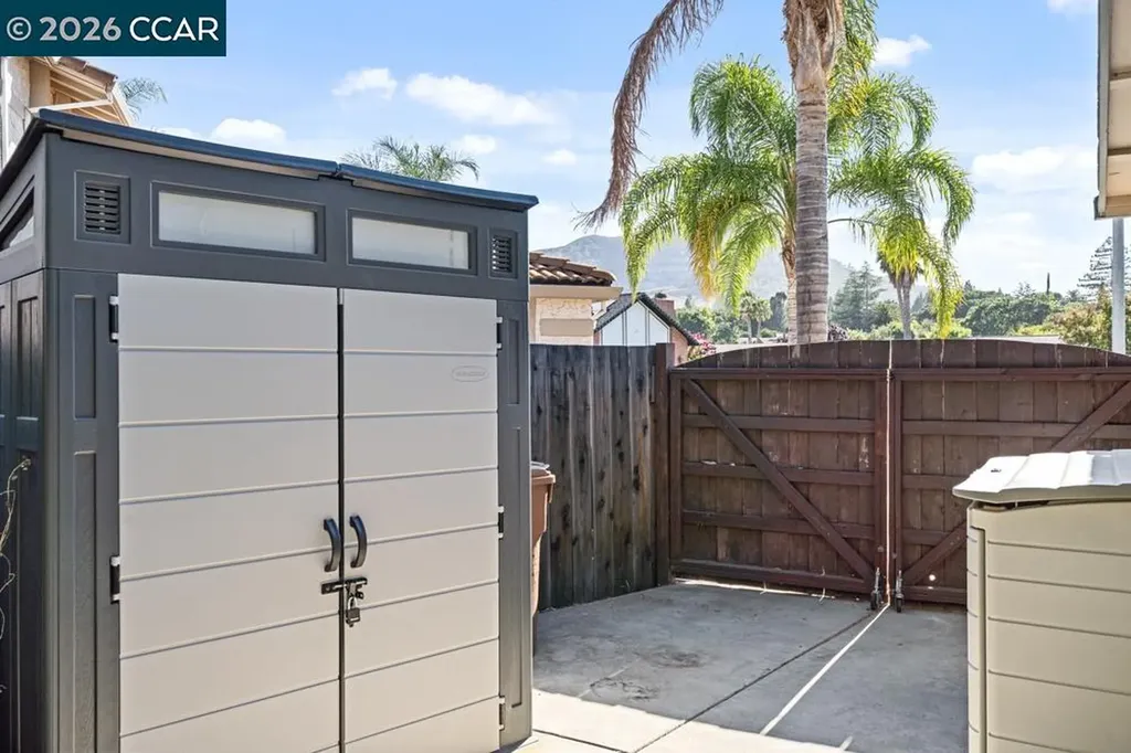 11 Mt Lee Place Clayton CA 94517