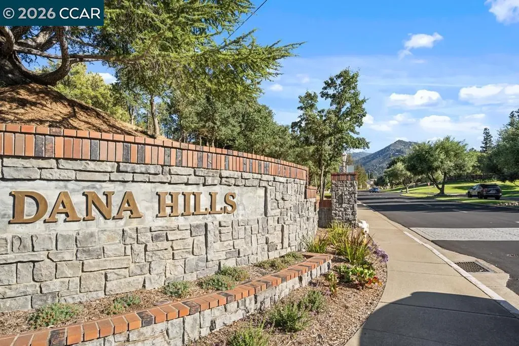 11 Mt Lee Place Clayton CA 94517