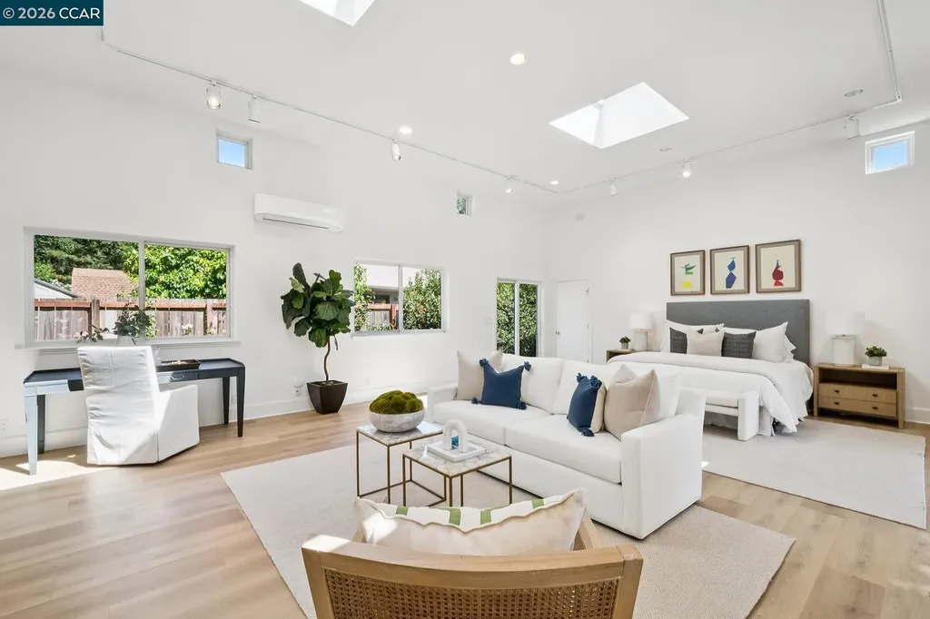 40 Meek Place Lafayette CA 94549