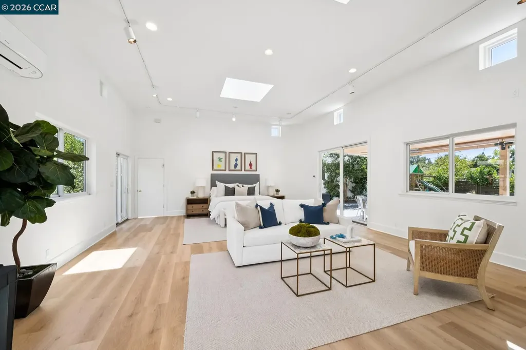 40 Meek Place Lafayette CA 94549