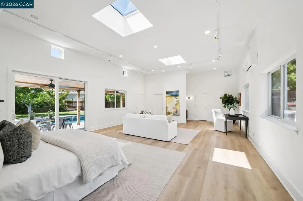 40 Meek Place Lafayette CA 94549