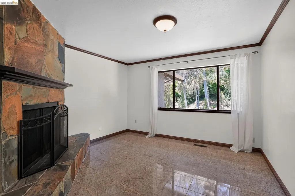 525 Hampton Avenue Piedmont CA 94611