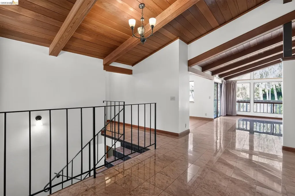 525 Hampton Avenue Piedmont CA 94611