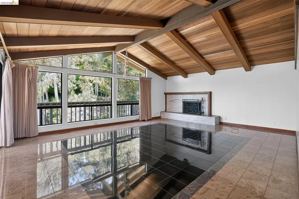 525 Hampton Avenue Piedmont CA 94611