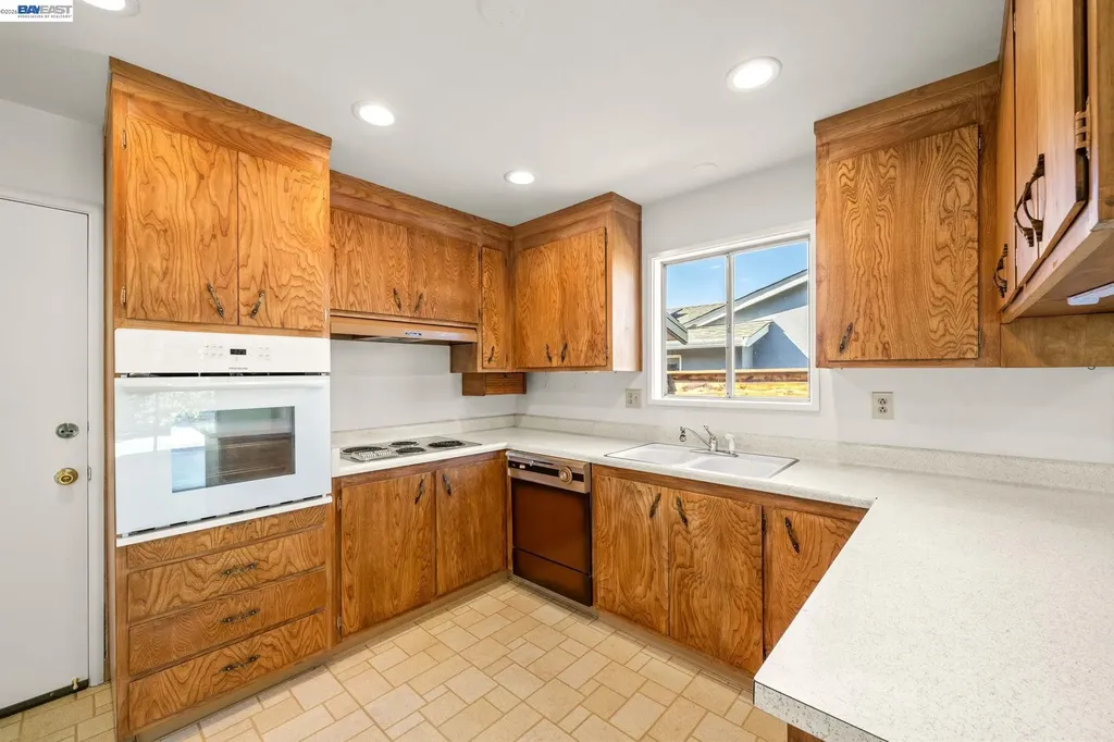 5086 Brett Court Fremont CA 94538
