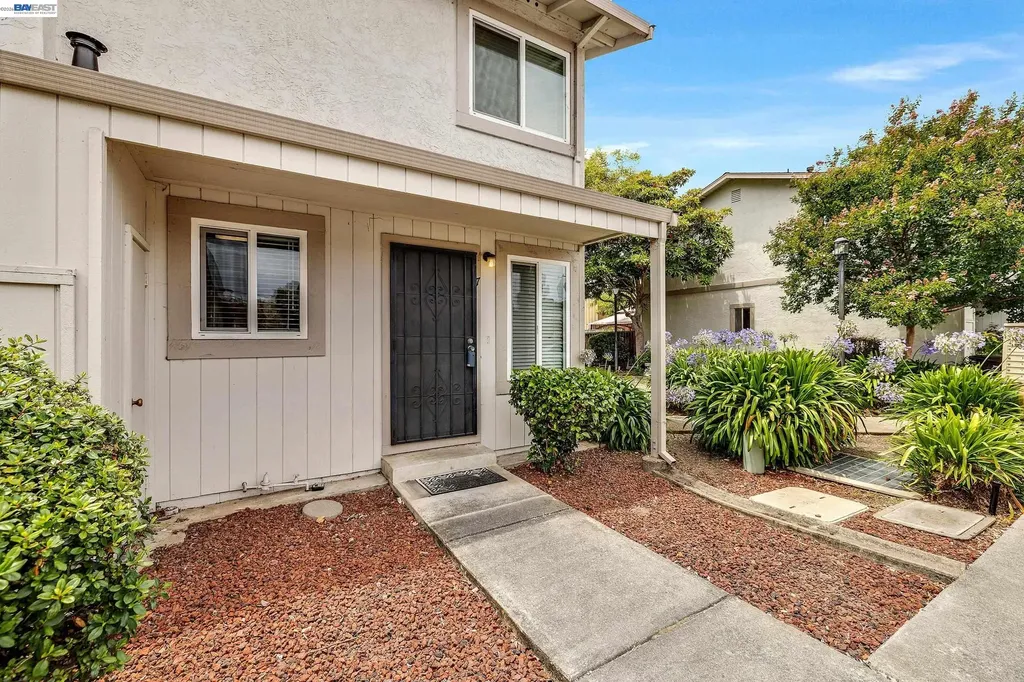 27427 Stoneridge Court Hayward CA 94544