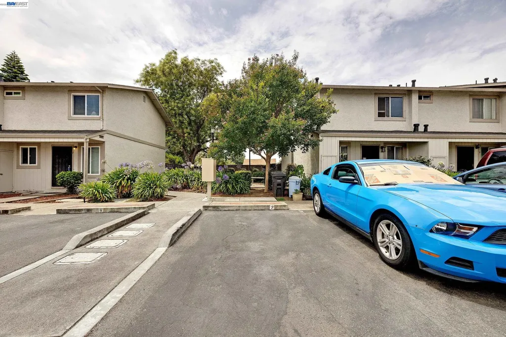 27427 Stoneridge Court Hayward CA 94544