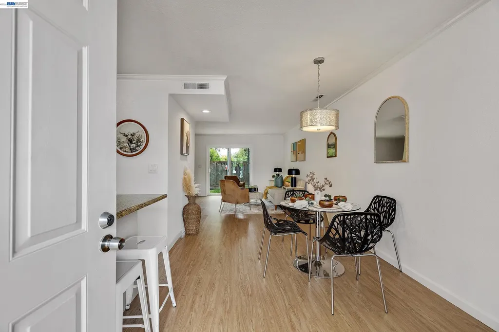 27427 Stoneridge Court Hayward CA 94544