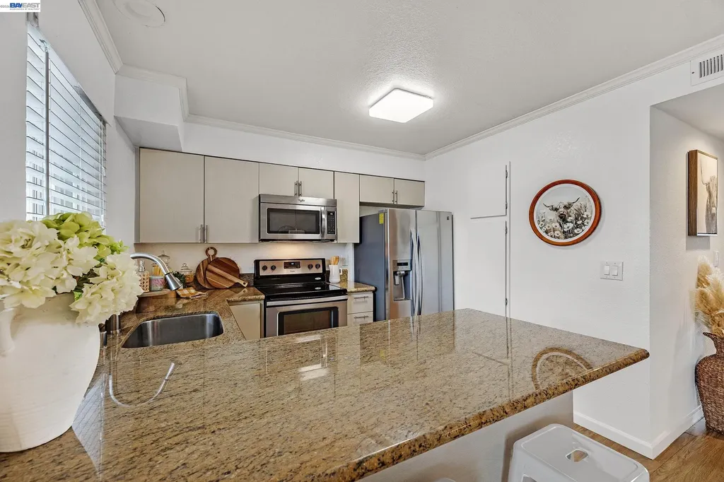 27427 Stoneridge Court Hayward CA 94544
