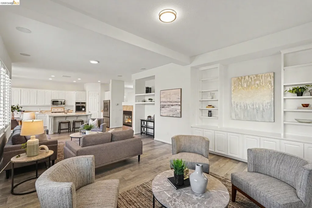 217 Sussex Discovery Bay CA 94505